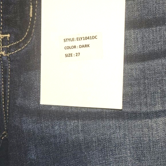 Kancun Los Angeles Bootcut Jeans NWT - Picture 4 of 5